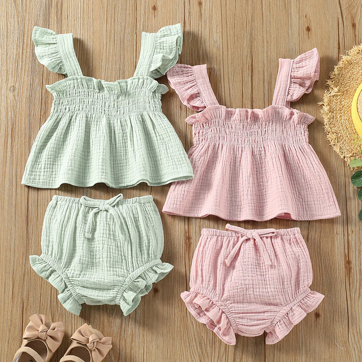 Girls' solid colour cotton sling top and hot pants two-piece suit in green, pullover style for toddlers