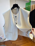 Loose-fitting waistcoat bandage dress with pocket detail in beige or black polyester fabric