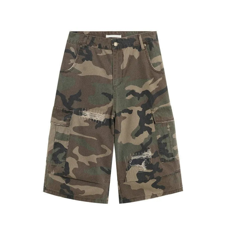 Men's retro patch ripped camouflage cropped casual jeans with straight-leg design