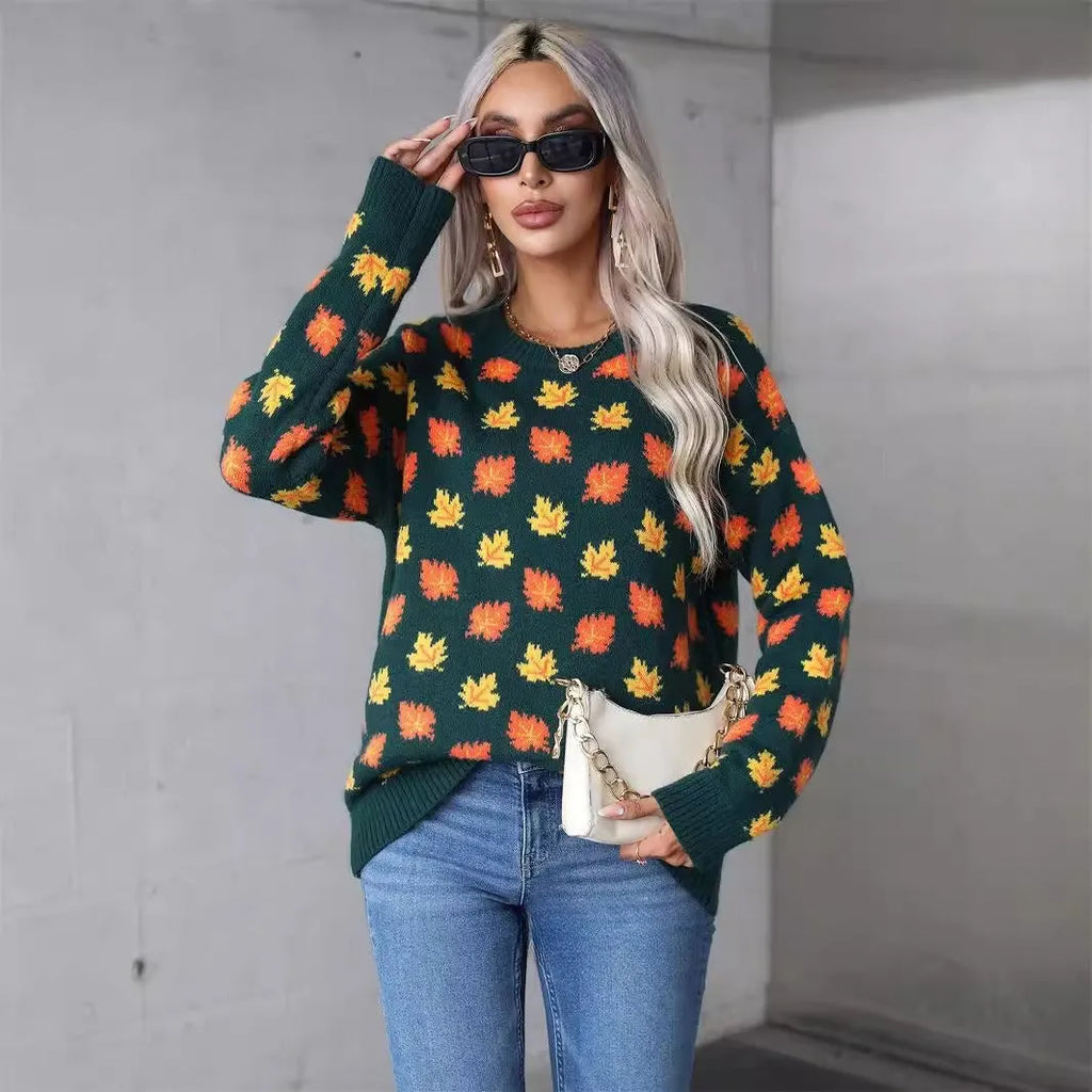 Maple leaf Christmas sweater in beige and dark green colours with street fashion style
