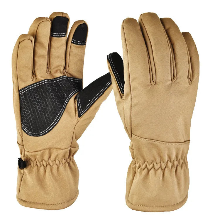 Tactical camouflage ski gloves with anti-slip grip and touch screen function in Army Green colour