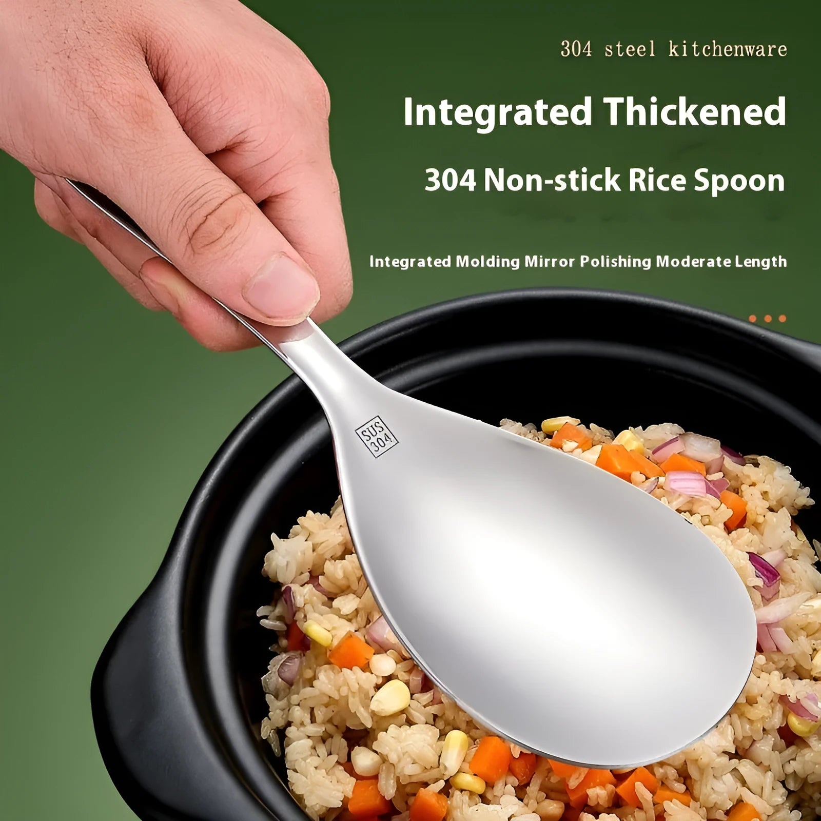 A simple solid-colour 304 stainless steel meal spoon for adult dining.