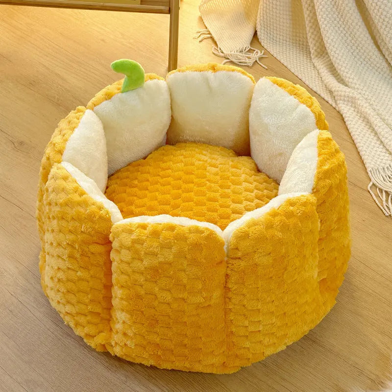 Pumpkin-shaped pet nest mat with raised sides and cotton filling for cat bedding in two sizes