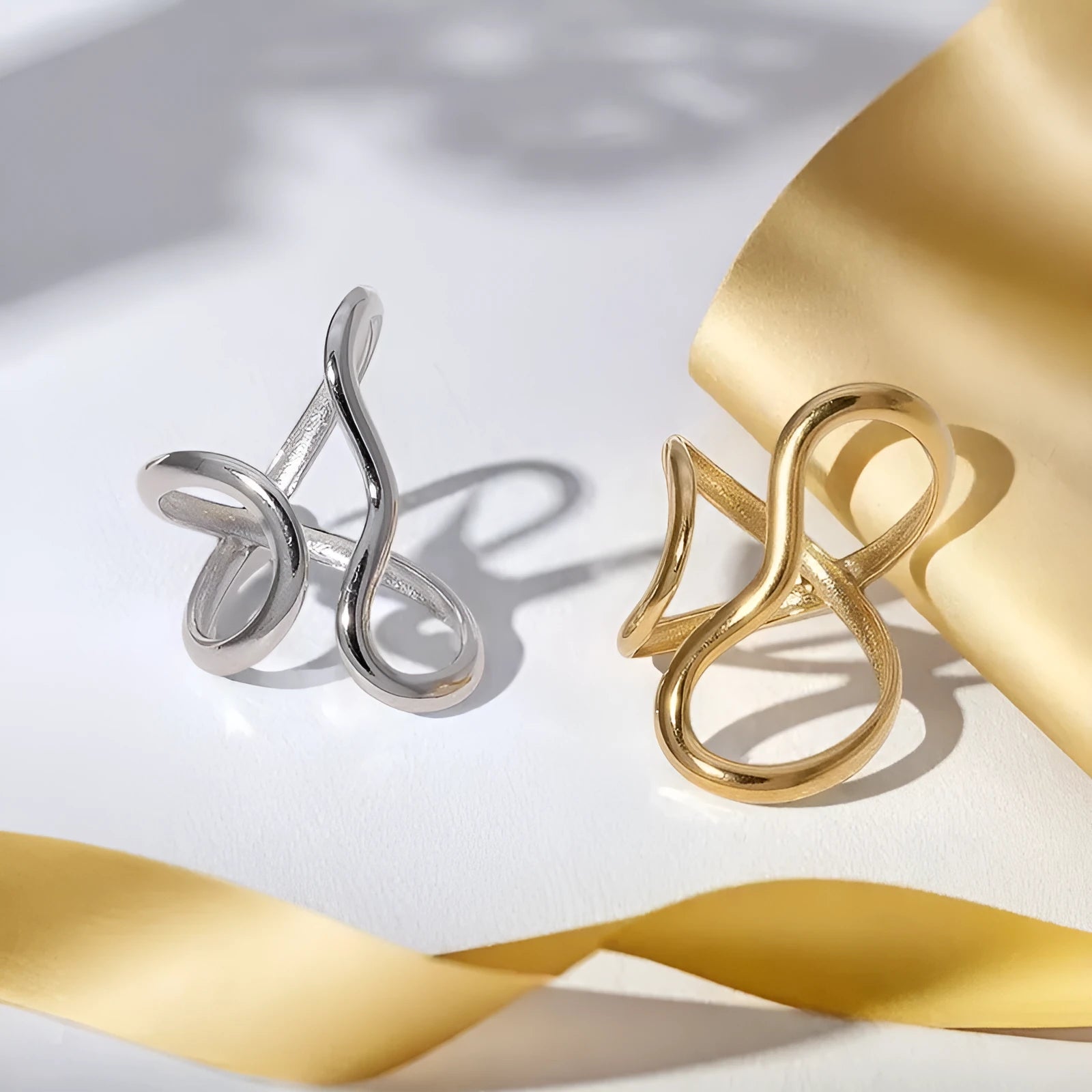 Minimalist irregular line open ring for women, zinc alloy, gold and silver electroplated finish, log-edge geometric style