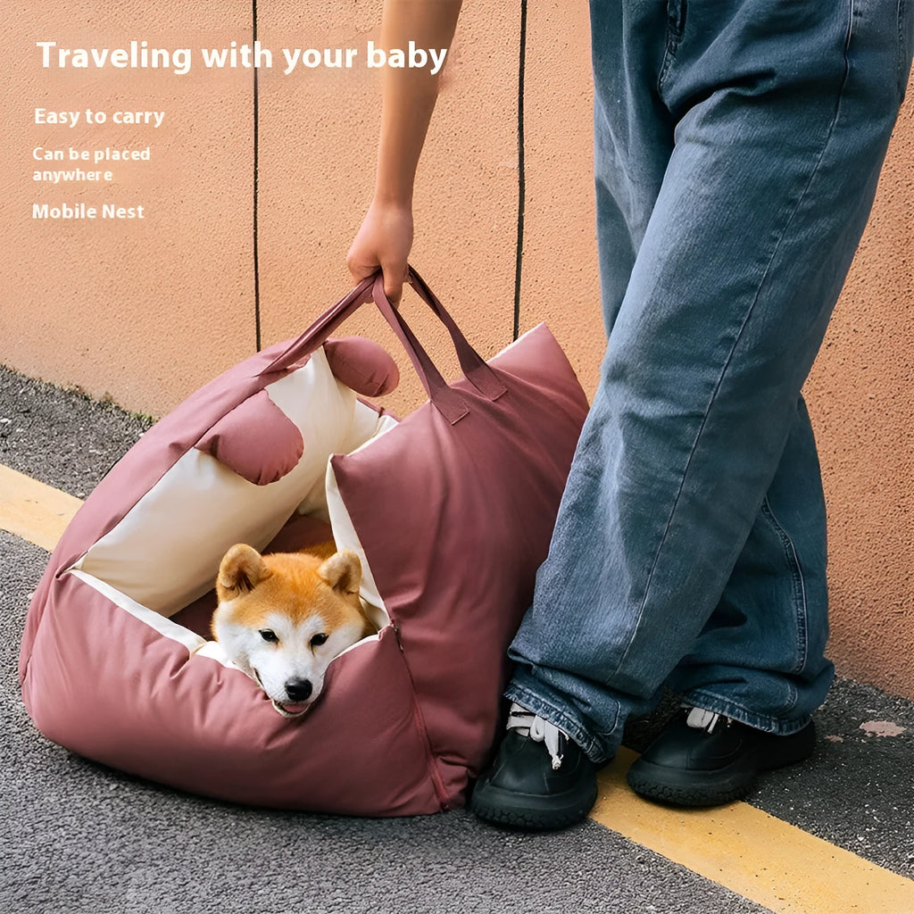 Removable washable dog car kennel in beige, showing M and L size options for vehicle travel.