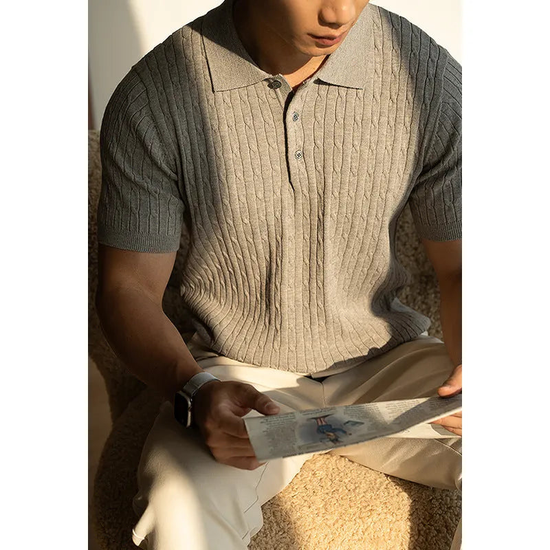 Man wearing a khaki short sleeve blend fabric top suitable for business commute.