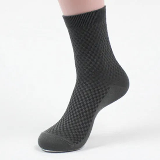 Men's bamboo fibre business socks in grey blue with a small square pattern.