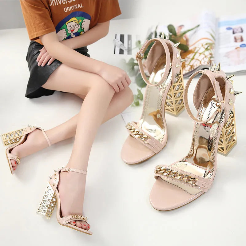 Summer toe chain sandals with buckle closure in suede, available in black, beige, and apricot
