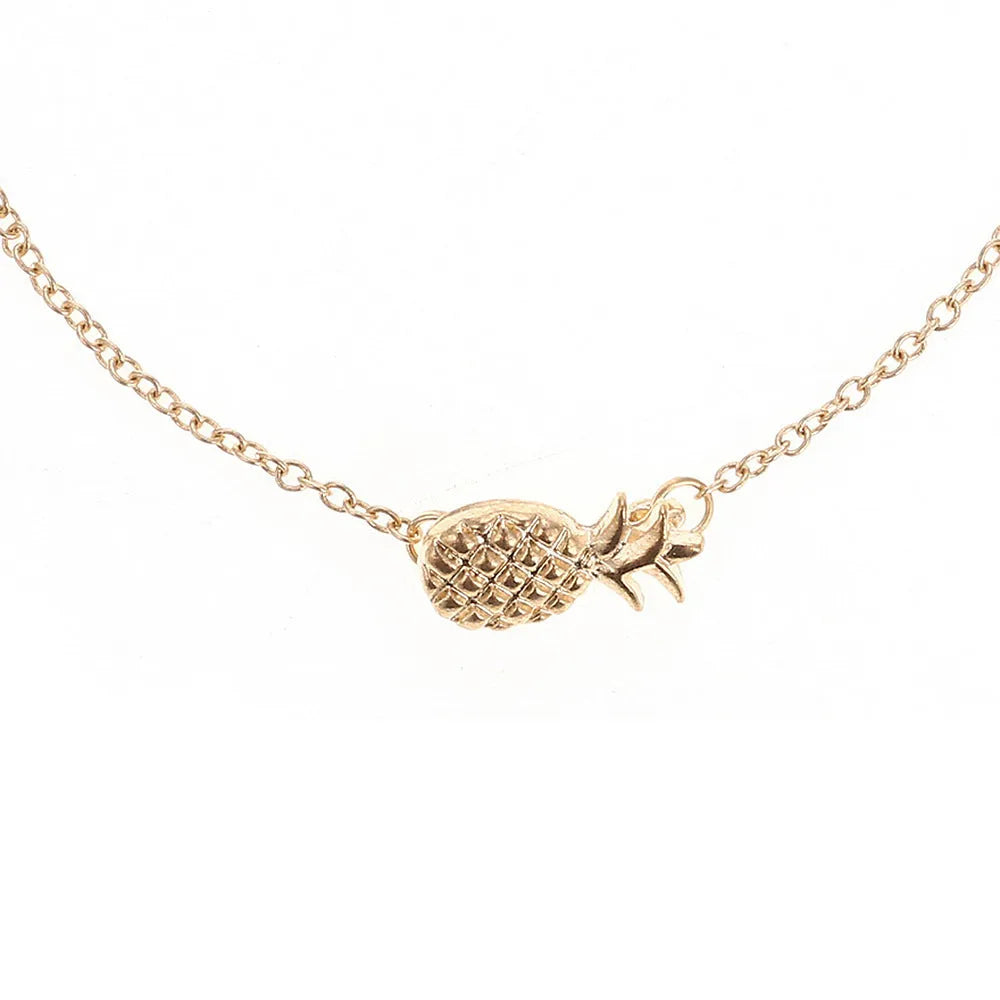Gold or silver alloy pineapple bracelet for women from XINGX series