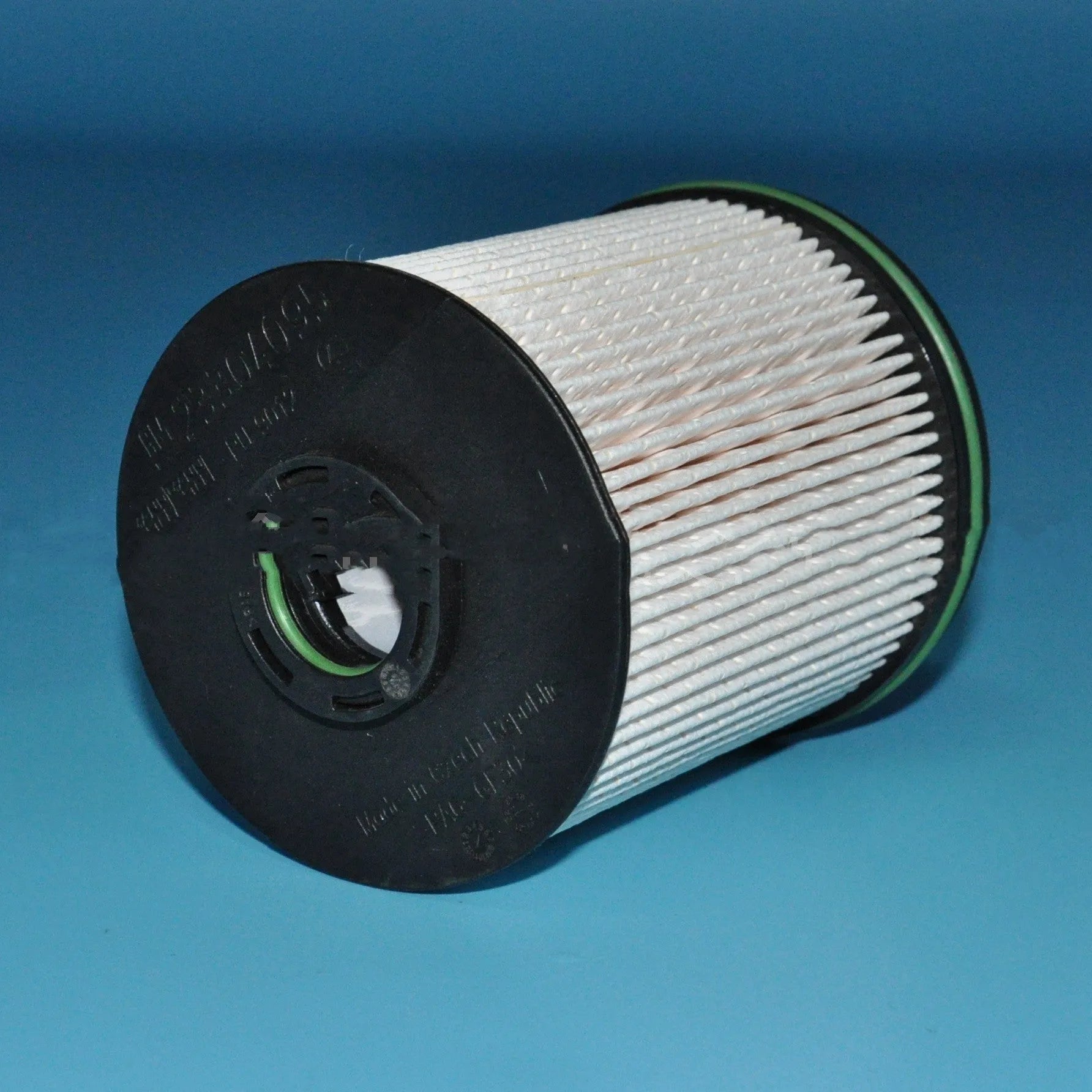 Vauxhall Opel Astra K diesel fuel filter element measuring 106mm height with 88mm and 90mm outer diameters