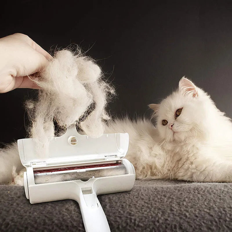 White reusable pet hair remover roller with dust compartment, 20 cm, for cleaning dog and cat fur from furniture and carpets