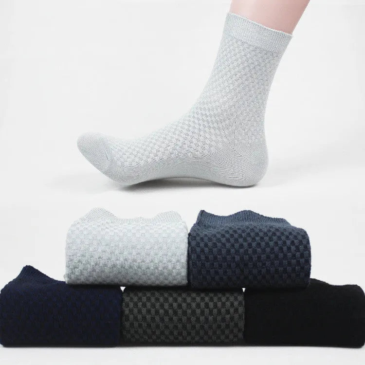 Men's bamboo fibre business socks in grey blue with a small square pattern.