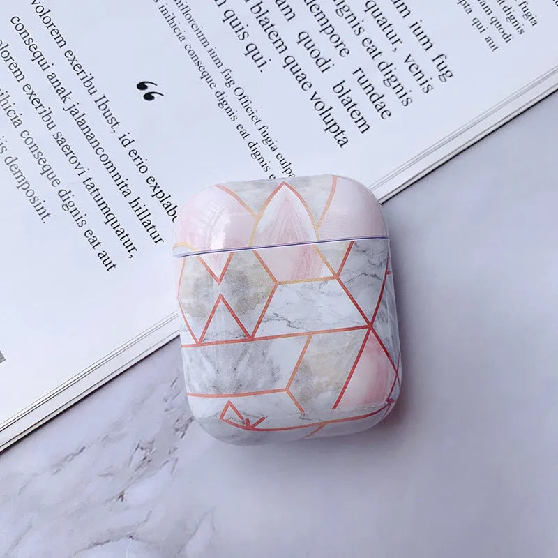 White Marble pattern hard PC protective cover for Apple AirPods 1 and 2 charging case.
