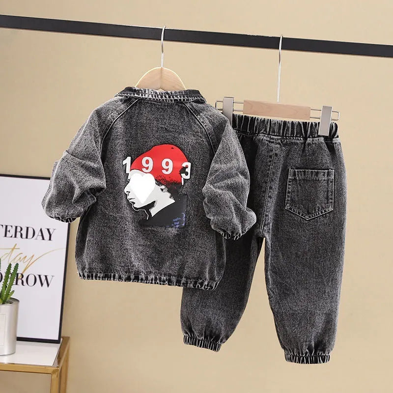 Boys black denim two-piece suit set with long sleeves in Korean style