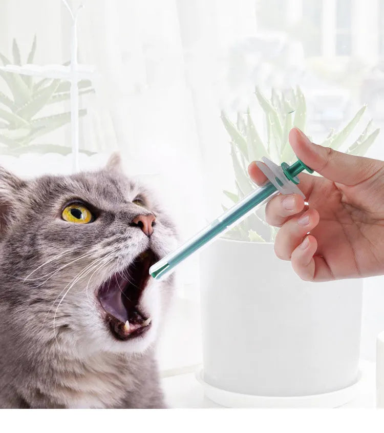 2 piece pet pill shooter with soft tip syringe for small animal medication