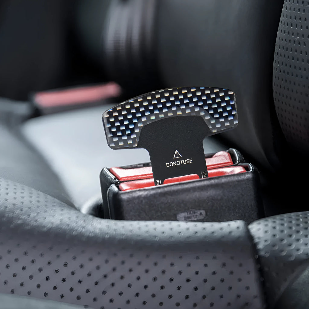 Aluminium alloy lock tongue buckle bottle opener key chain in frosted carbon fibre colour, showing the 2.1cm pick head.