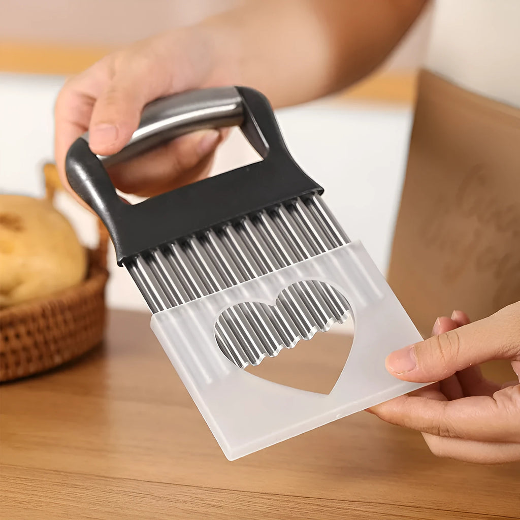 Stainless steel potato wave knife with wave pattern blade for cutting ripple chips