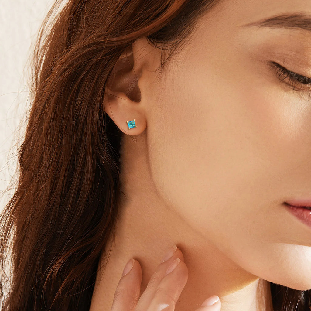 Drop-shaped brass gold-plated earrings with pear-shaped candy-coloured zircon stones