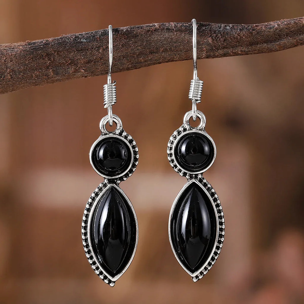 Vintage geometric pendant earrings in black and purple with bohemian retro style