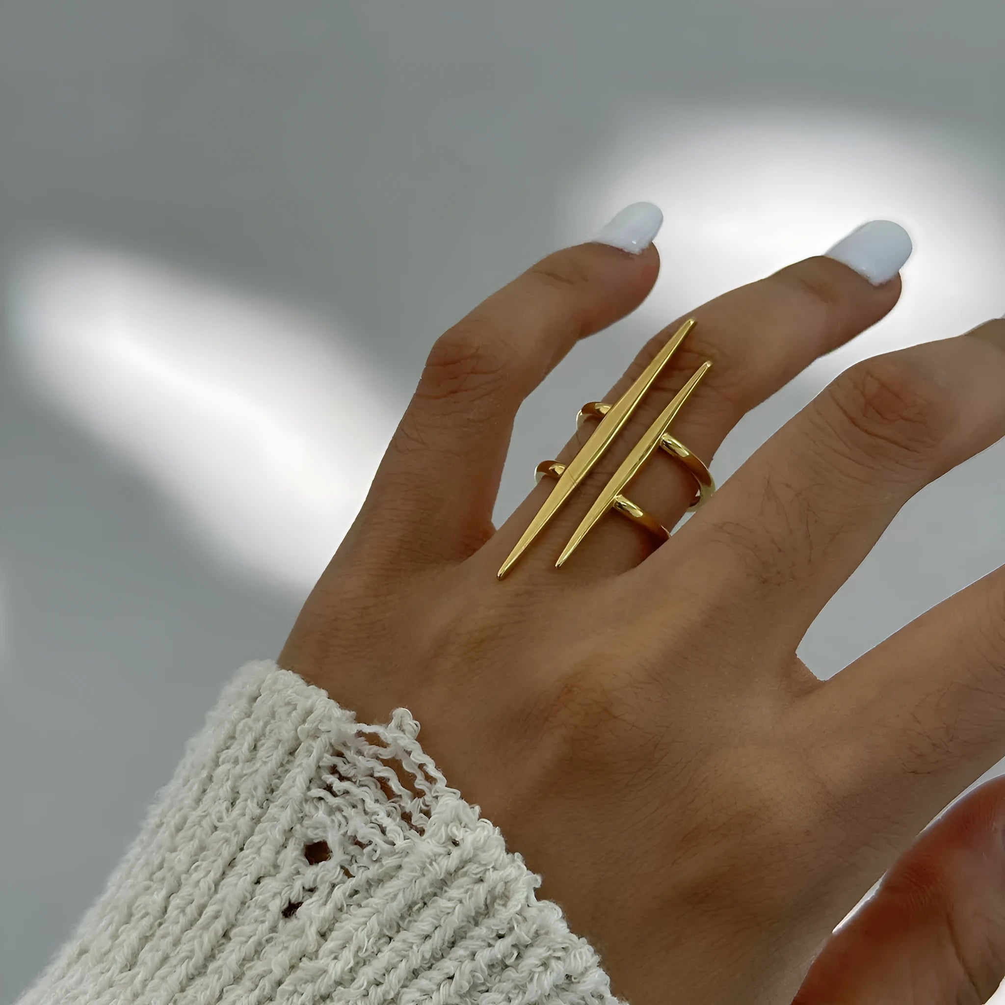 Women's stainless steel geometric line ring with electroplated finish, high-sense design