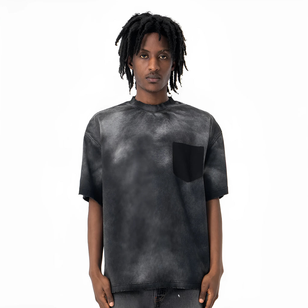 Black men's t-shirt with printed letters, loose fit and drop-shoulder sleeves in washed cotton fabric