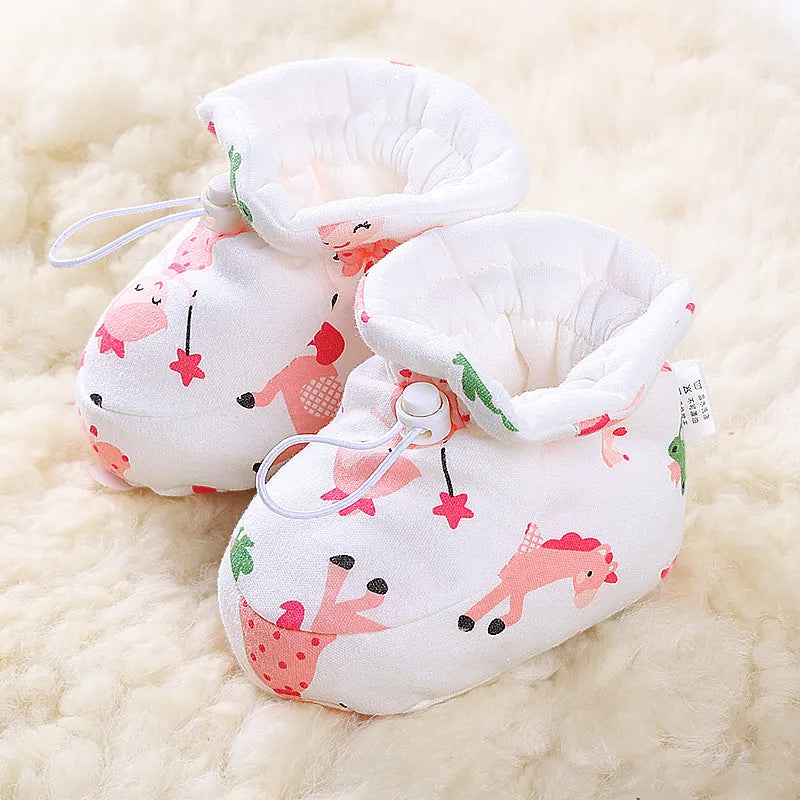 Soft cotton baby foot protector with cartoon pattern in yellow deer design, inner length 11.5cm