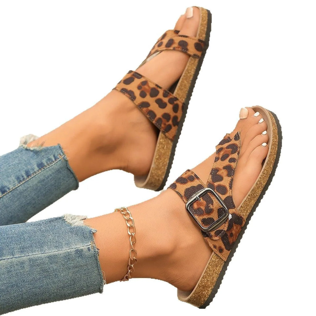Leopard print Roman style slippers with toe covering design and wooden sole