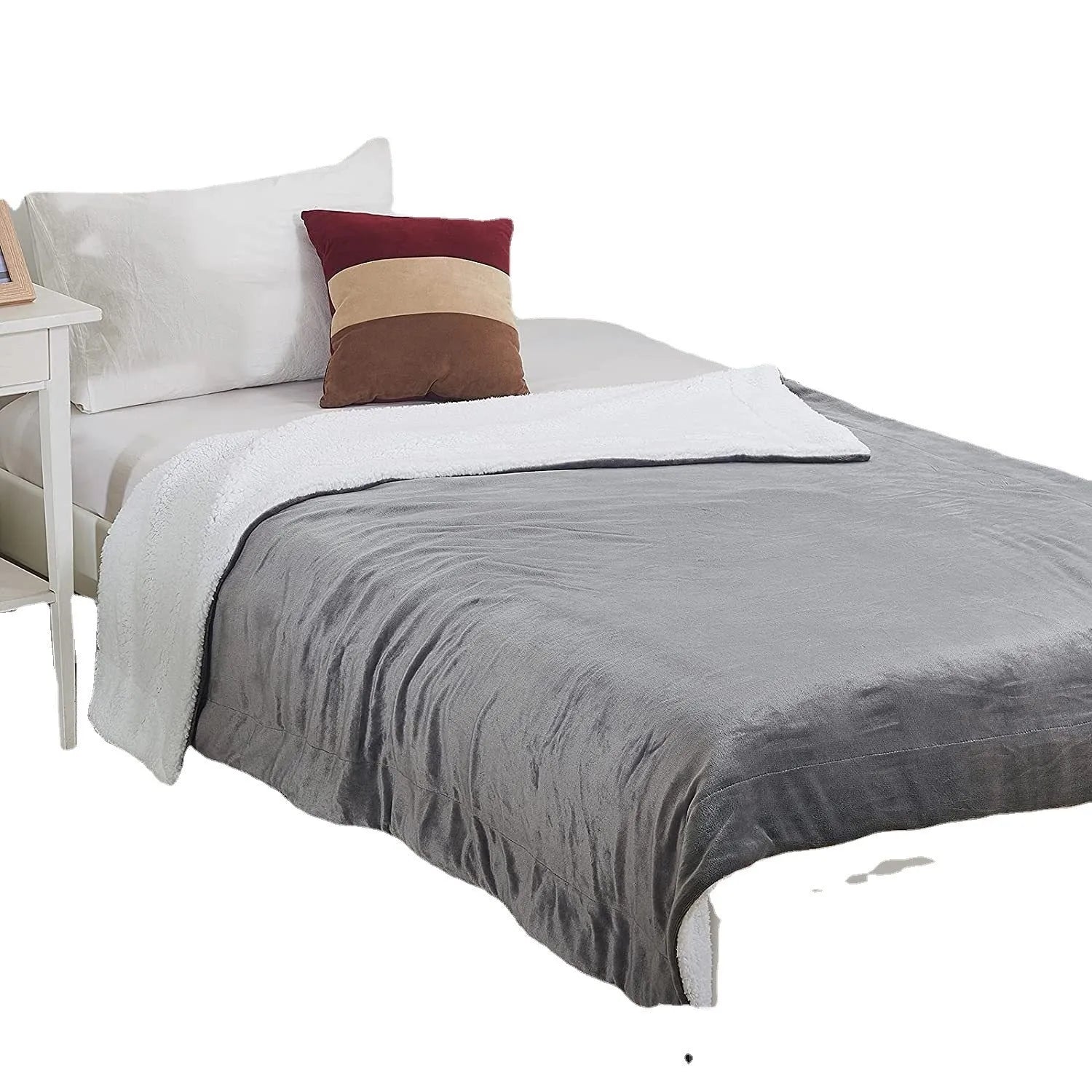 Grey flannel electric heating blanket with USB cable and temperature controls