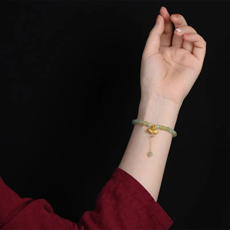 Shihuan natural Hetian Jade bracelet with 6mm beads, constellation pattern and fu character.