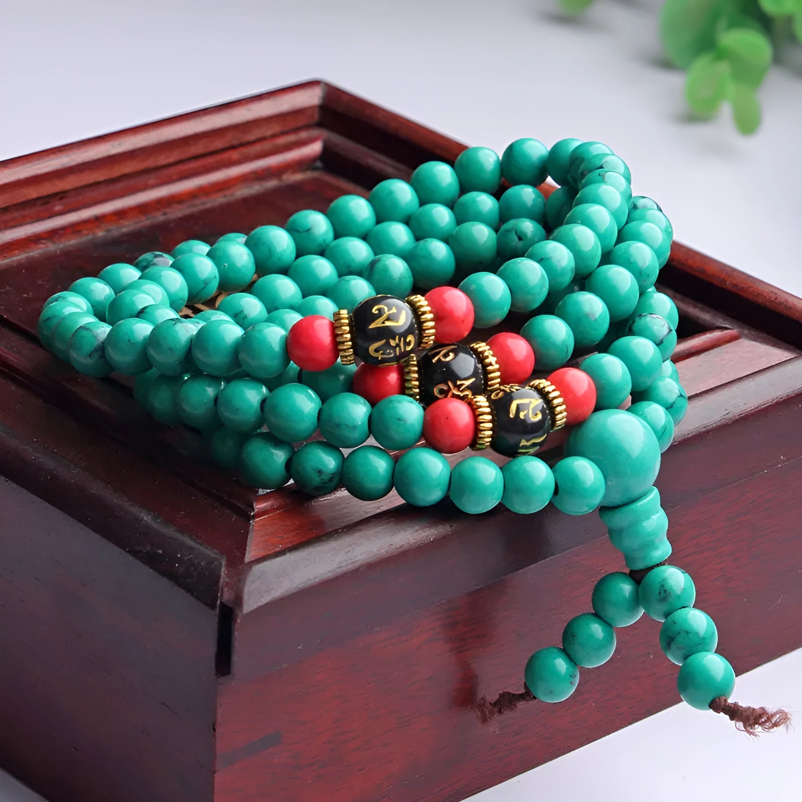 Turquoise Tibetan bracelet with 108 polished round beads on single strand