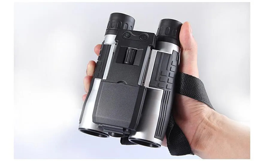 12x32 digital camera binoculars in black with 10x optical zoom, 2.5 inch LCD screen, and nylon waistbag
