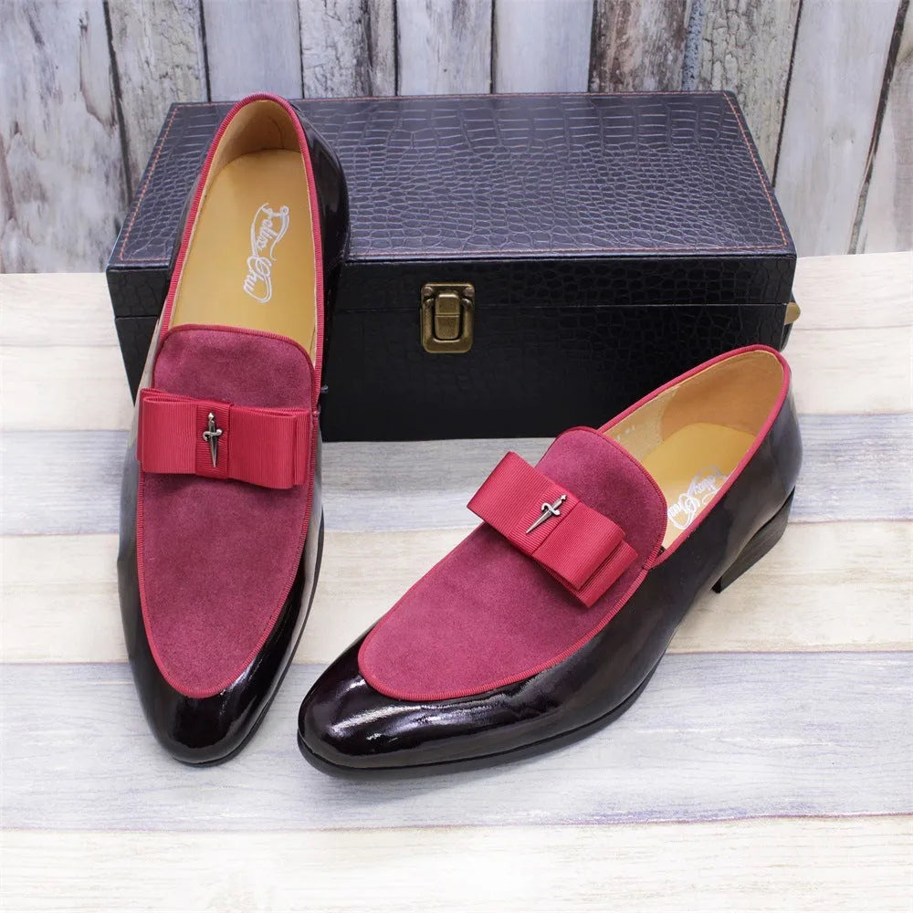 Men's low-top patent leather shoes with a tassel detail on the upper in a choice of colours.