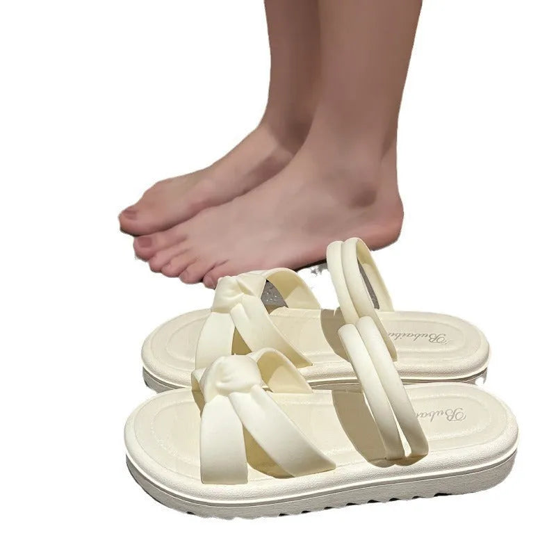 Women's black and white sandals with thick back support and two-way wear design for outdoor leisure