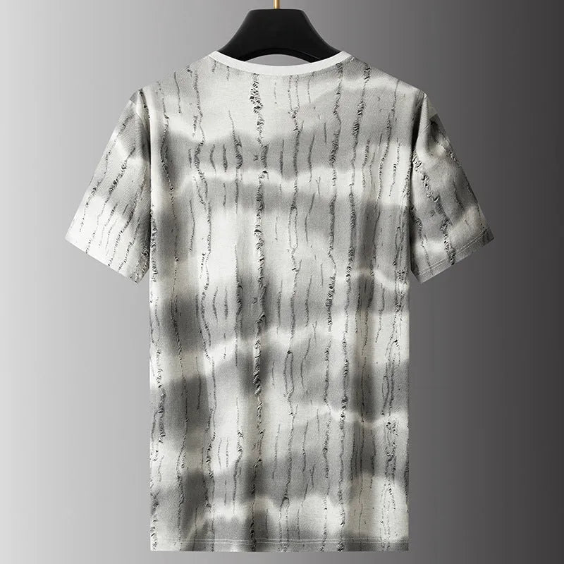 Men's grey plus size loose-fitting round neck t-shirt with short sleeves