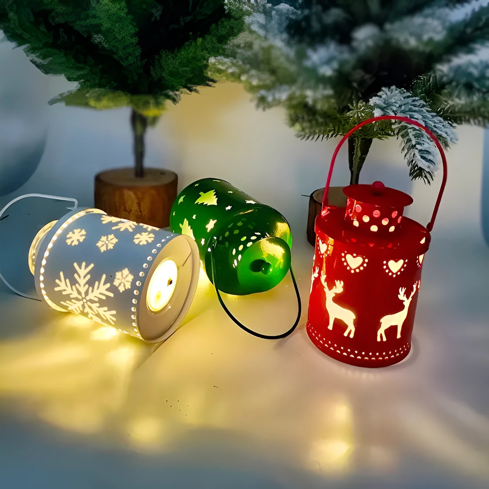 Nordic style electronic Christmas candle light with wrought iron construction and LED flickering illumination