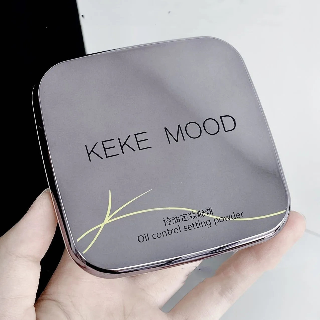 15g compact of oil control pressed powder in a natural matte shade for brightening skin.