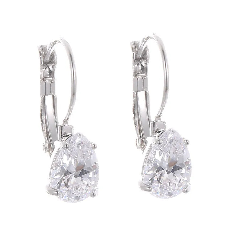 Women's drop-shaped copper earrings with platinum/kplatinum inlaid gems in gold or platinum colour