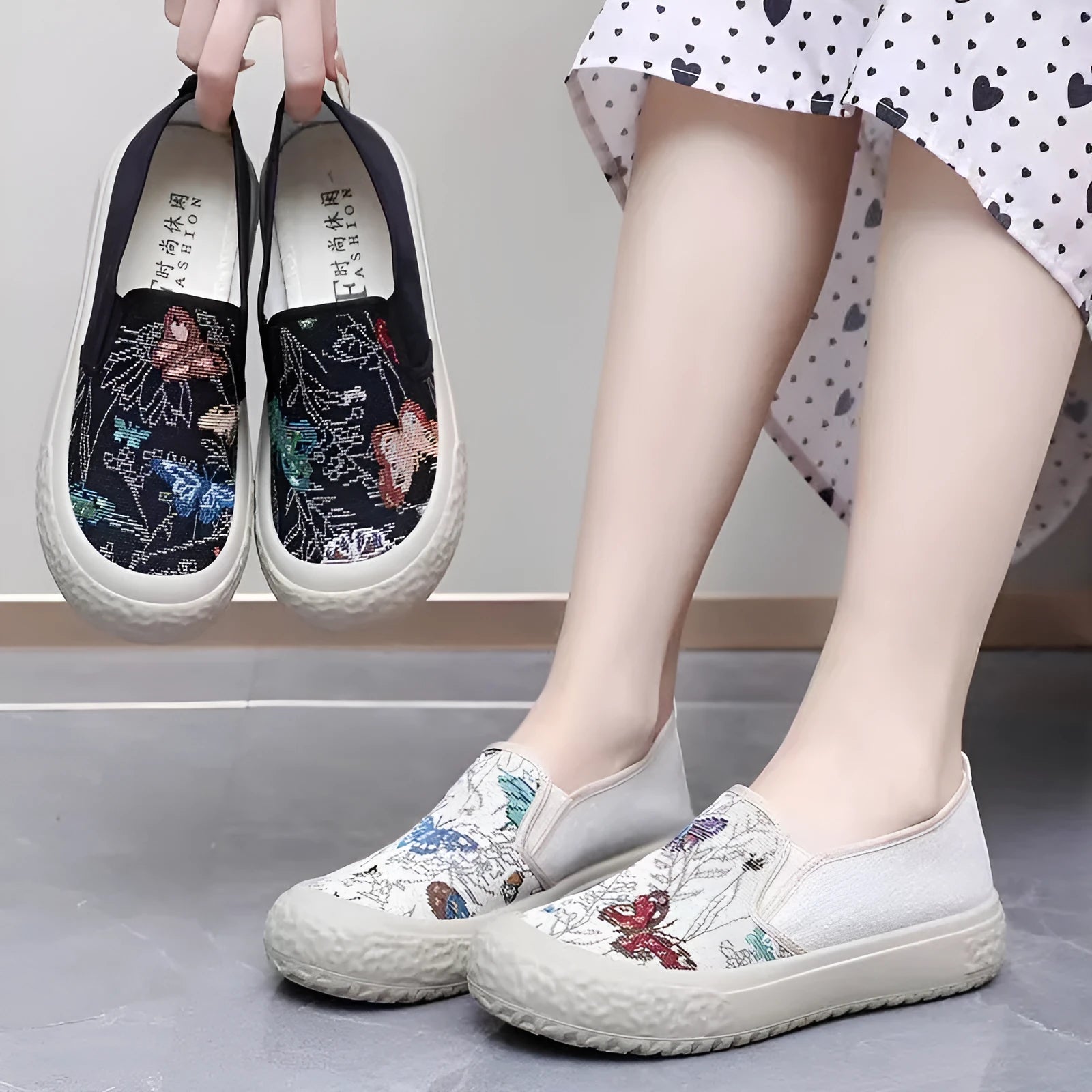Old Beijing women's canvas slip-on shoes with round toe and shallow mouth design