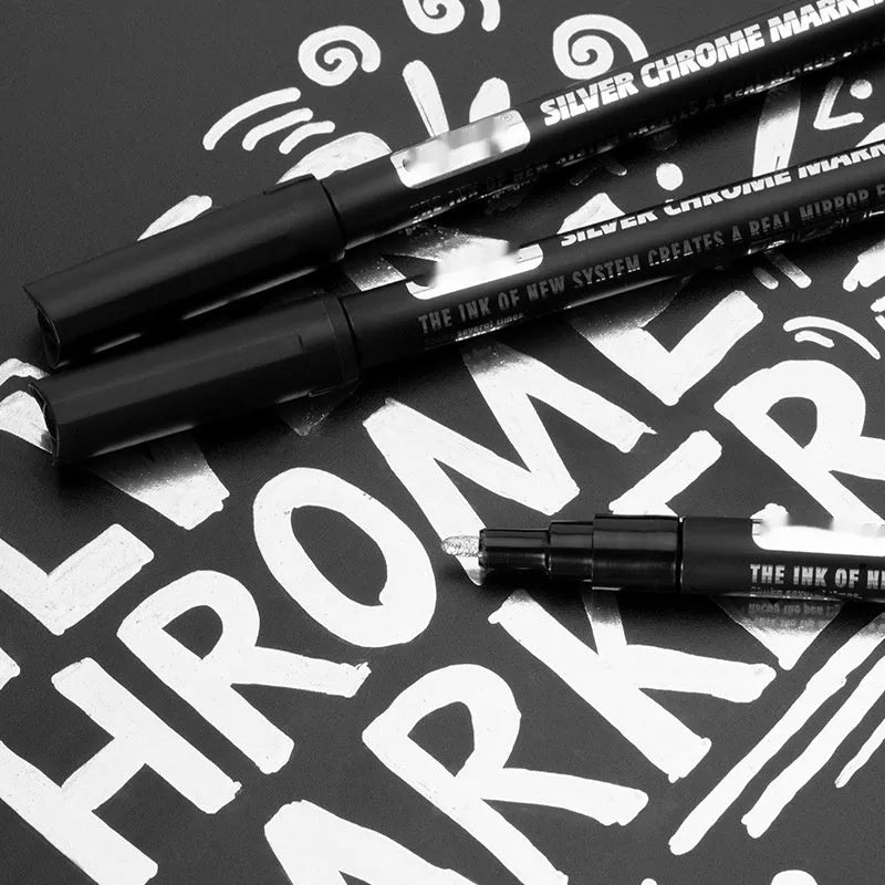 Waterproof mirror marker pen with plastic barrel for writing on glass and mirrors