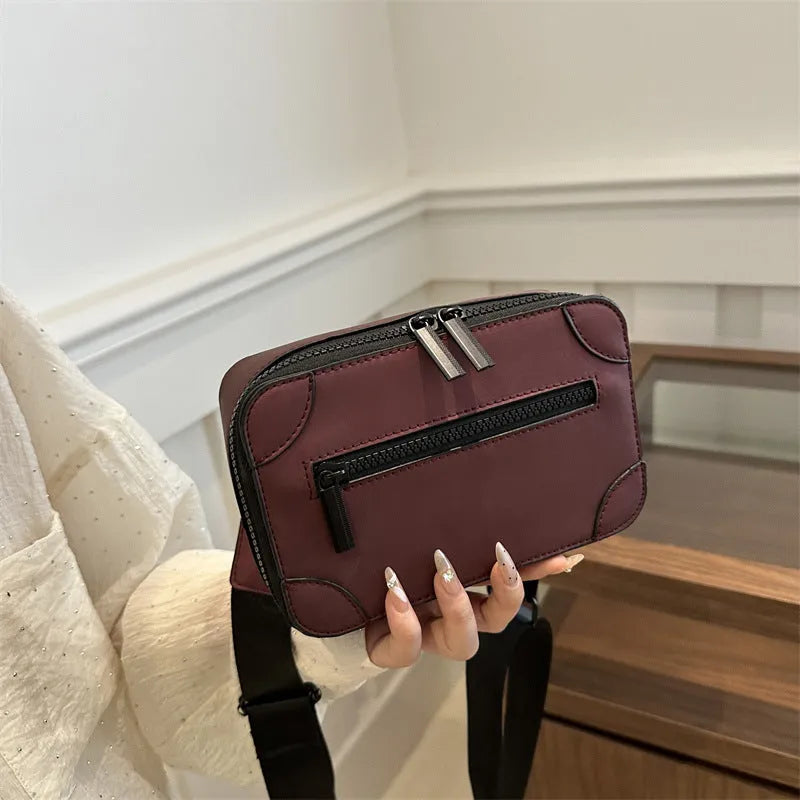 Women's square crossbody bag in PU leather with three-dimensional pockets and mobile phone compartment