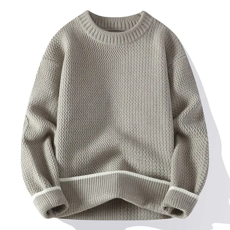 Men's casual round neck pullover sweater in loose fitting design with long sleeves