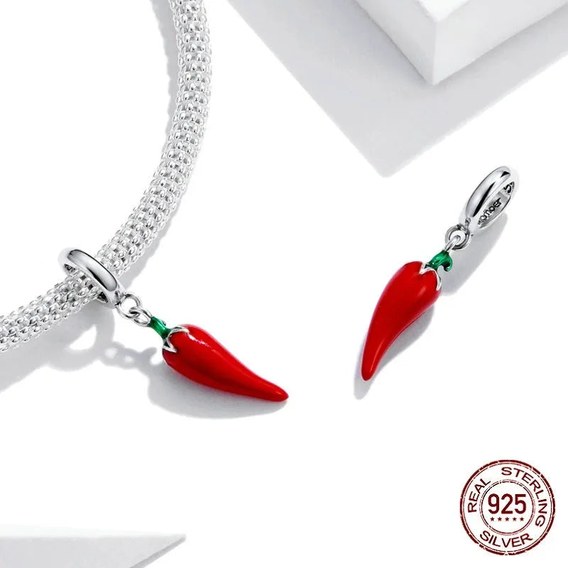 Sterling silver pendant with Korean pepper design and leaf-shaped details in BSC461 colour