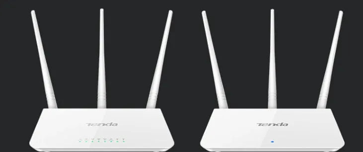 White wireless router with dual-band 2.4G and 5G support for home broadband networking.