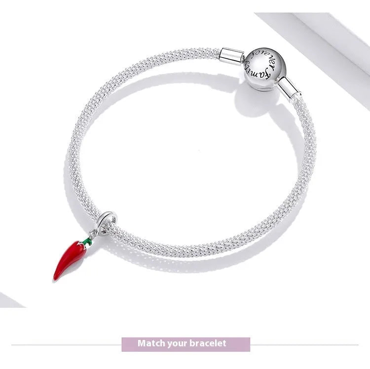 Sterling silver pendant with Korean pepper design and leaf-shaped details in BSC461 colour