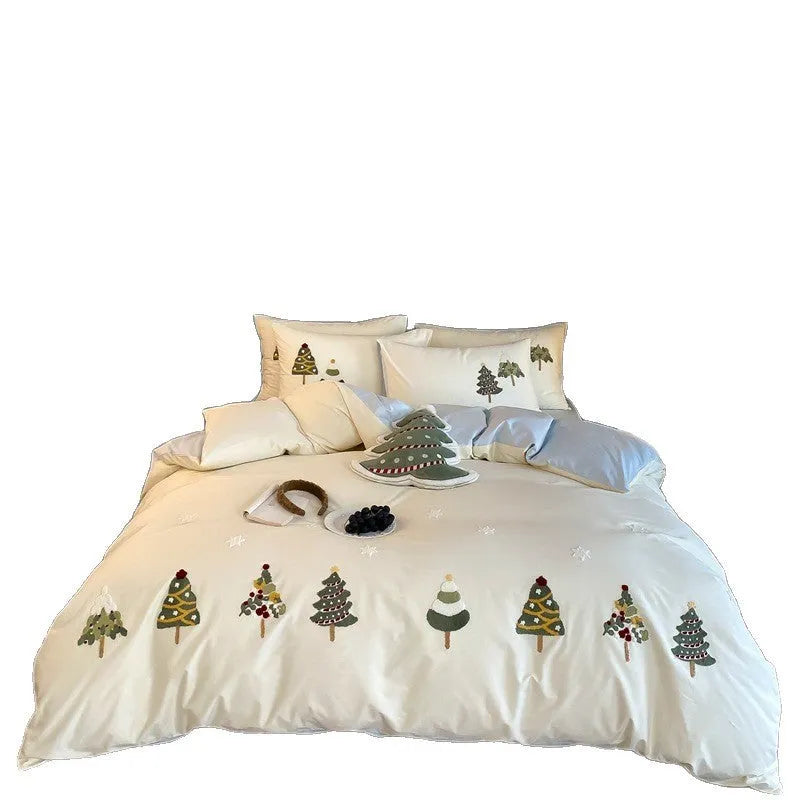 Pure cotton duvet cover and pillowcases with embroidered Christmas tree and floral pattern.