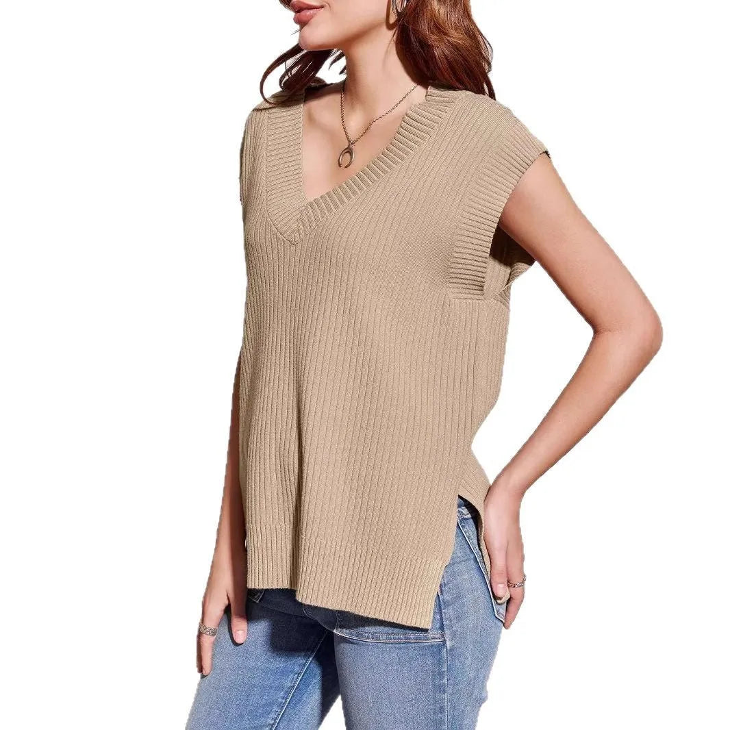 Women's V-neck sleeveless pullover vest in striped pattern with loose fit