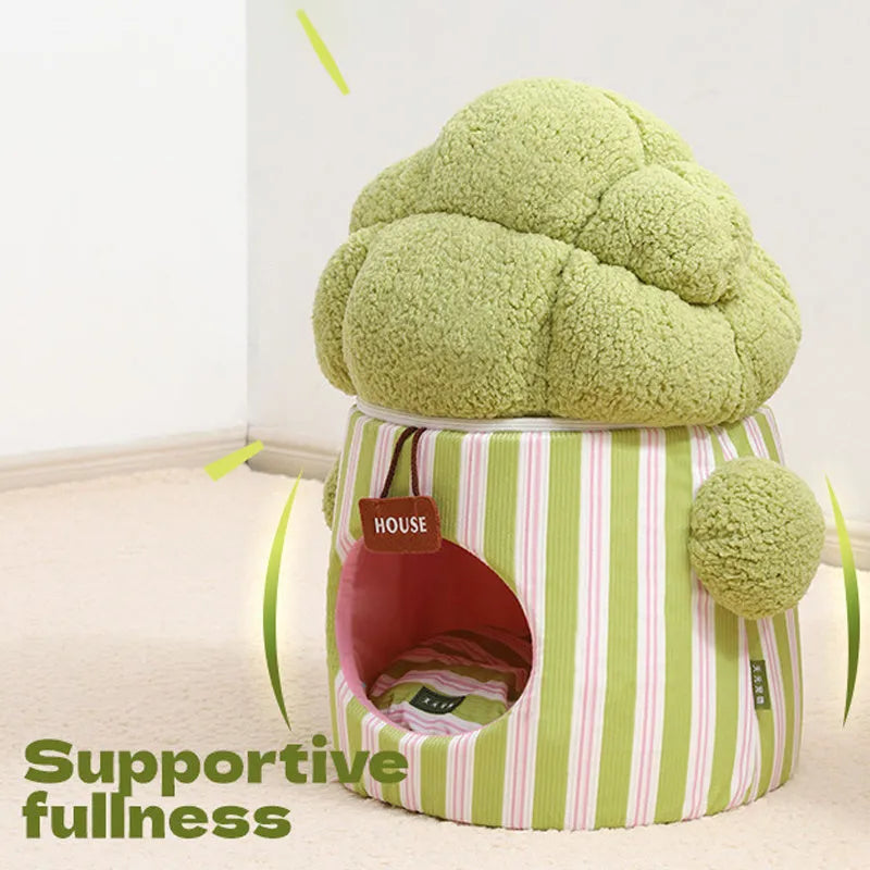 Green enclosed plastic pet house with a creative cauliflower tree hole design for cats or small dogs.