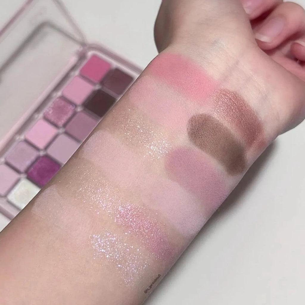 Creative Home 12-colour eye shadow palette showing peach apple or cherry plum shade options