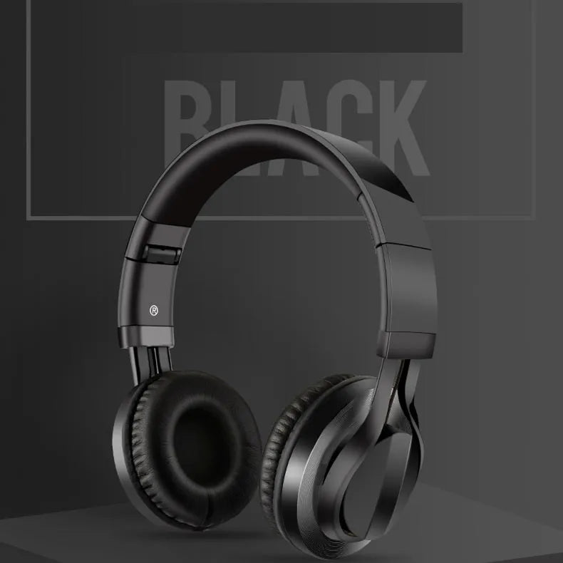 Black wired headphones with microphone and 40mm drivers for mobile phone karaoke use