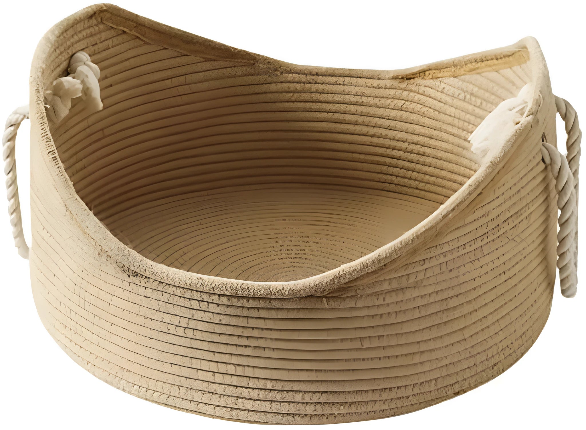 Wicker cat bed basket with built-in corrugated scratching board, shown in two available sizes for cats.